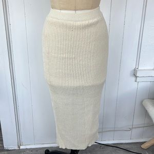Knit skirt